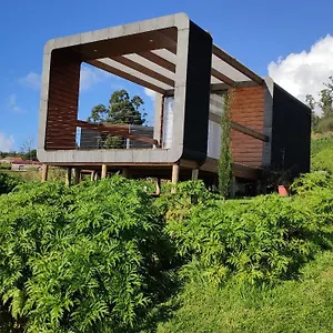 Glamping Pods - Nature Retreat Calheta (Madeira)
